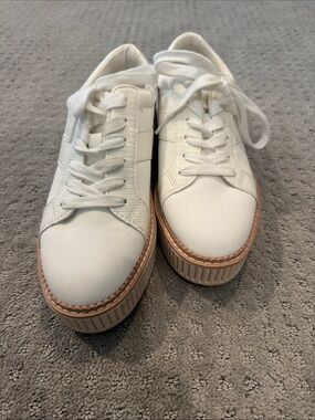 DV by Dolce Vita White Lace-Up Platform Sneakers with Tan Accent